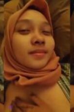 Nonton Film Ukhti Jilbab Merintih Sakit Tapi Enak Sub Indo