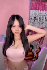 Nonton Film Video Viral Nay Tiktokers Cantik Tobrut Bikin Geger Netizen Sub Indo