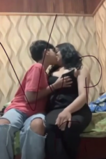 Nonton Film Video Viral Tante Toge Dapet Brondong Langsung Cuss Cek In Sub Indo